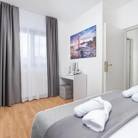 Daleo Tatil Evi Zadar