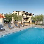 Daleo Ferienhaus *