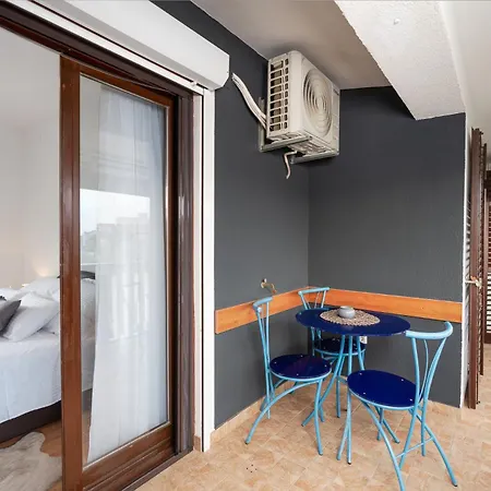 Holiday home Daleo