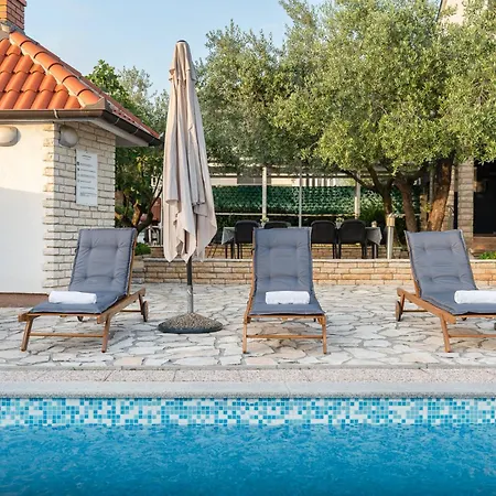 Ferienhaus Daleo Zadar